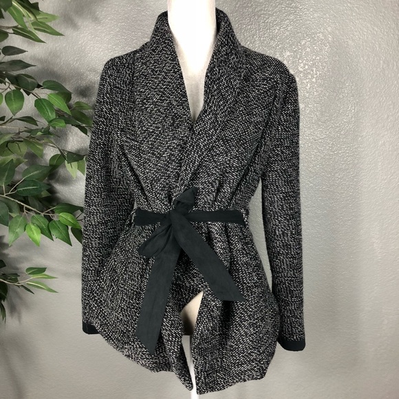 Waverly Grey Sweaters - Waverly Grey Cozy Cute Cardigan Sweater Size 10